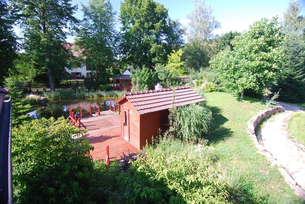 Ivanek Guest House Zvíkovské Podhradí Exteriér fotografie